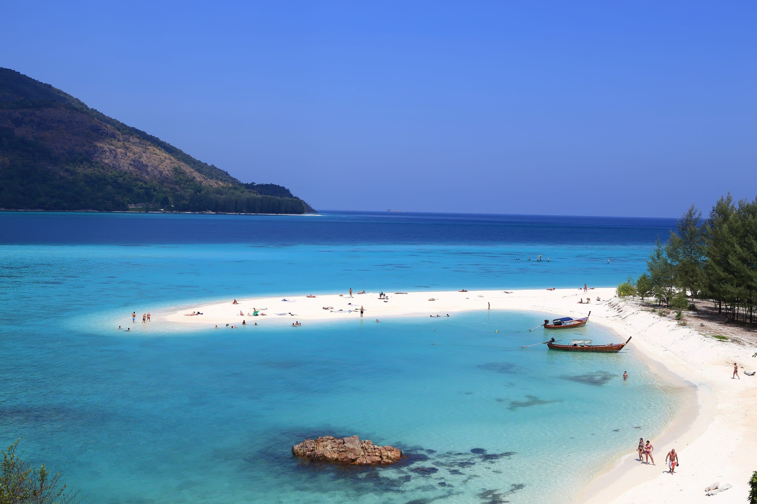 sunrise beach koh lipe