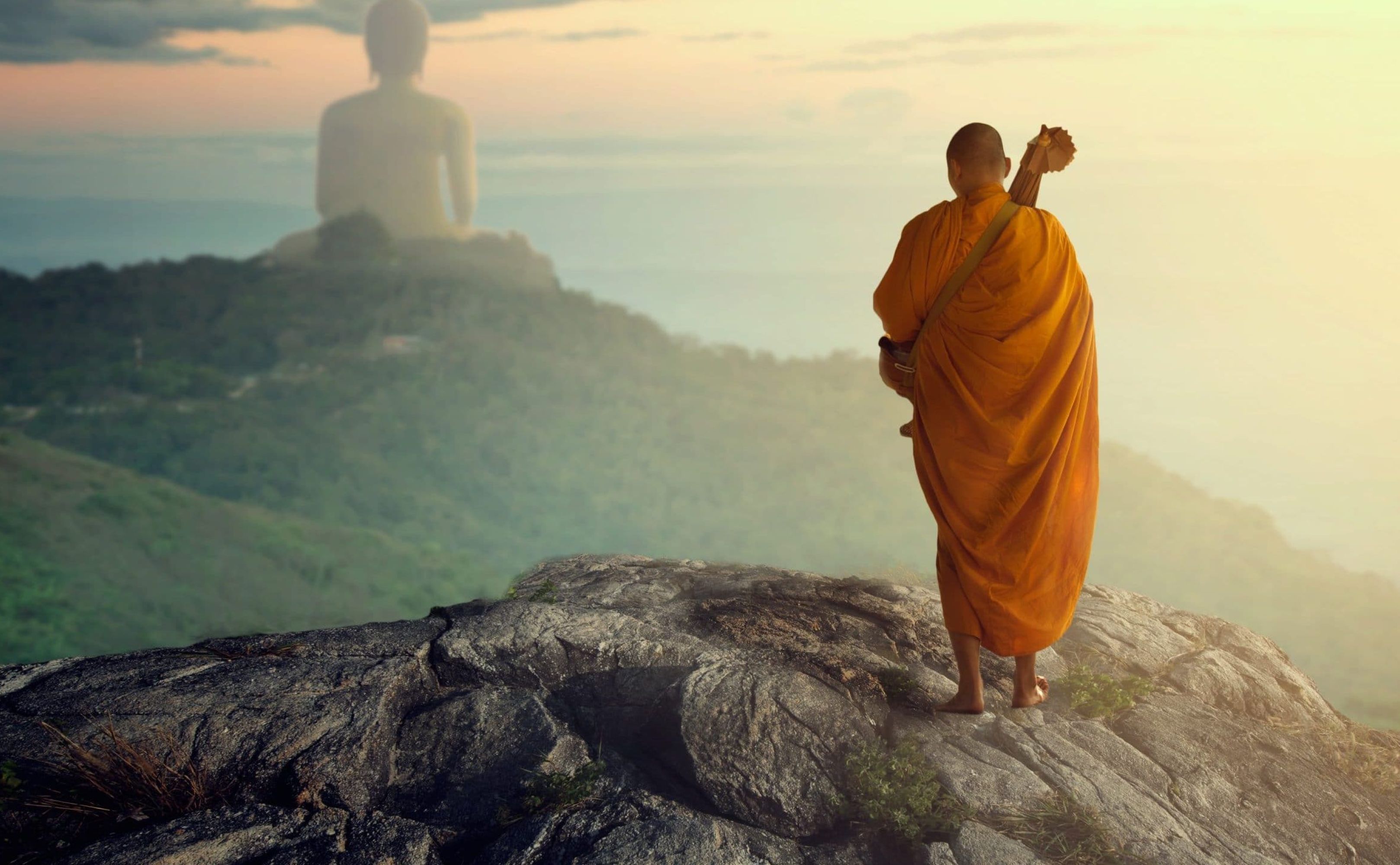 mönche und tempel in myanmar