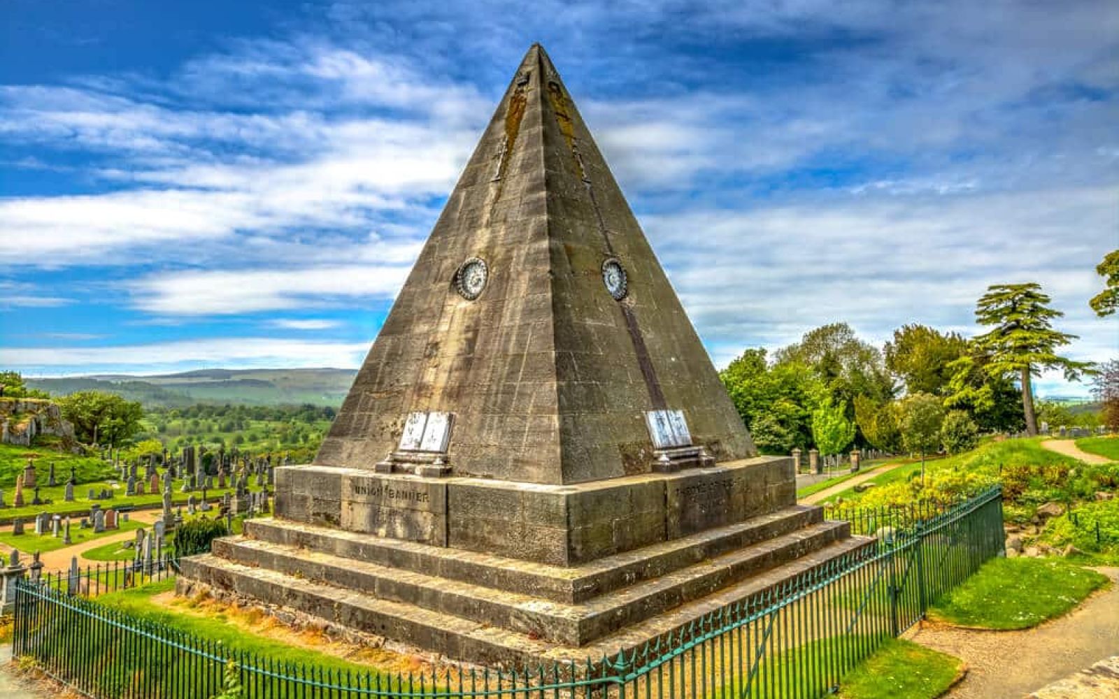 Star Pyramide in Stirling, Schottland